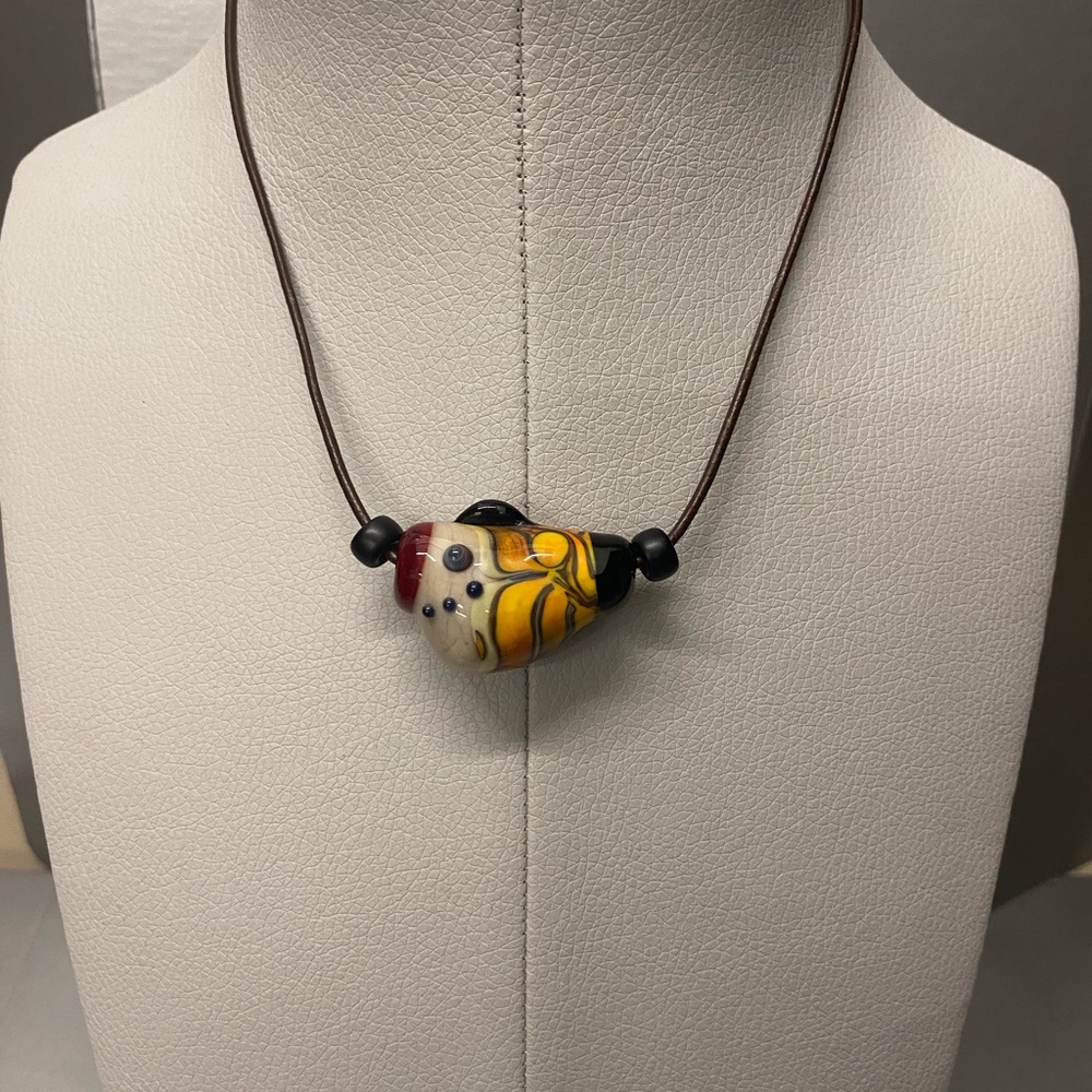 Jewelry - Picture 5 of 5